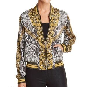 GUESS RAE BAROQUE SNAKE PRINT BOMBER JACKET BLACK/GOLD/WHITE - L